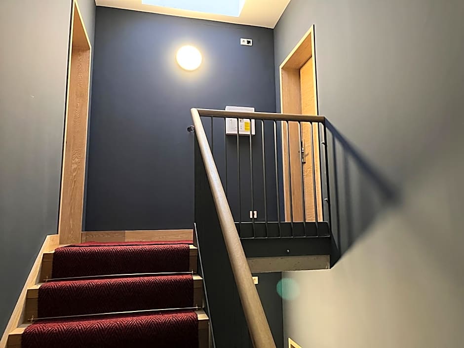 Art Apartments