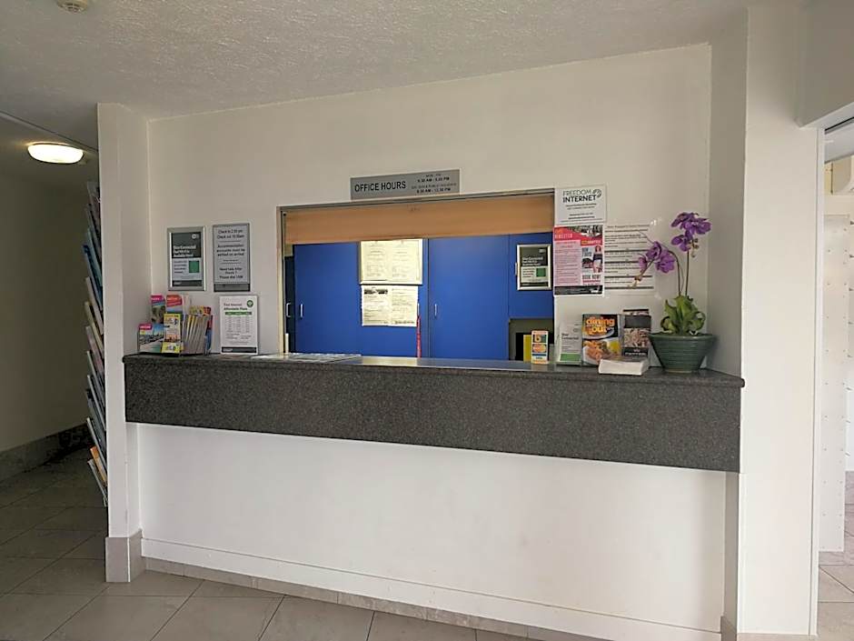 Quarterdeck Apartments