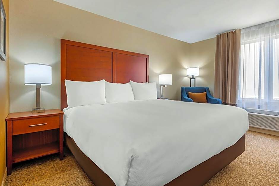 Comfort Inn & Suites Napanee