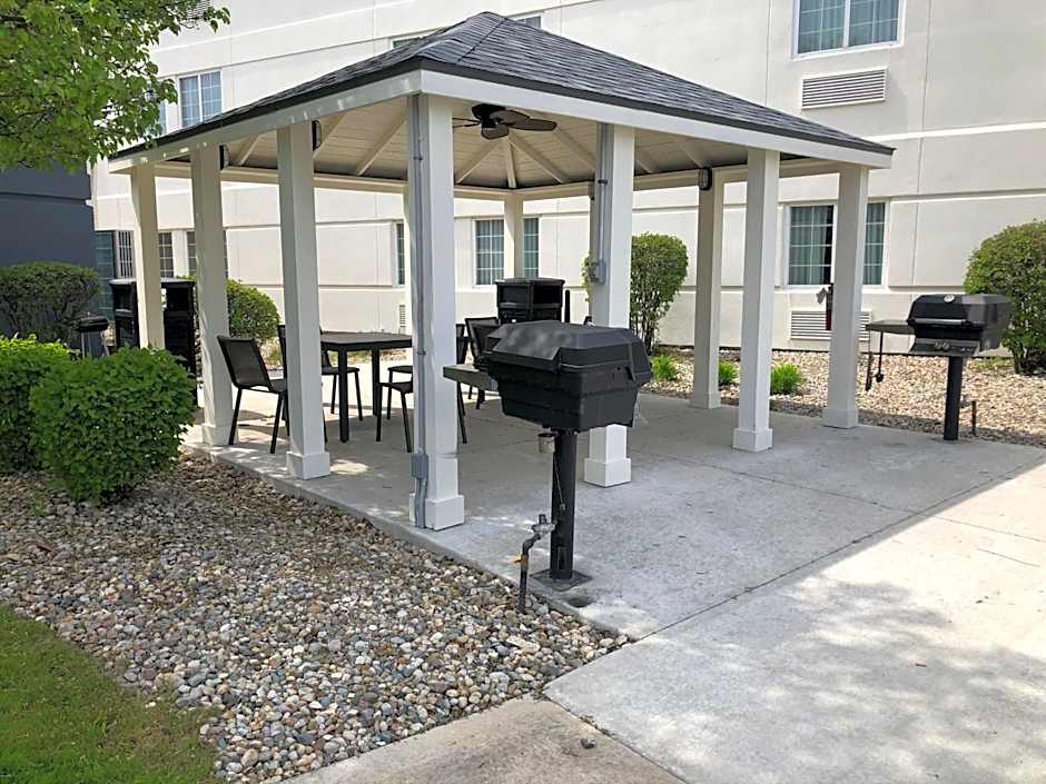 Candlewood Suites Fort Wayne - NW By IHG