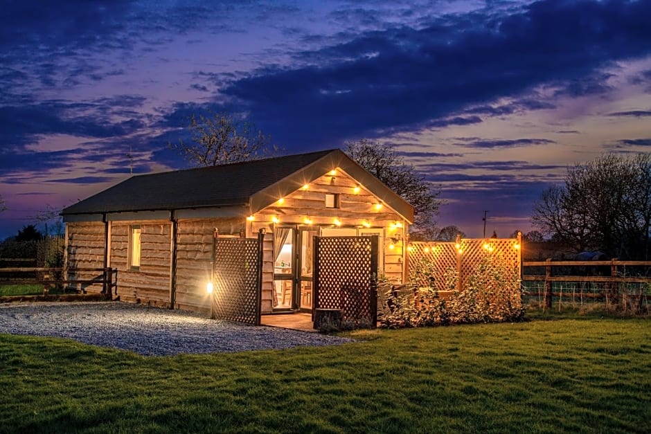 Montana Log Cabin - Ockeridge Rural Retreats