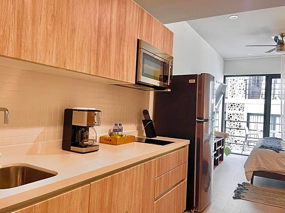 The Boat Condo by Andiani Travel