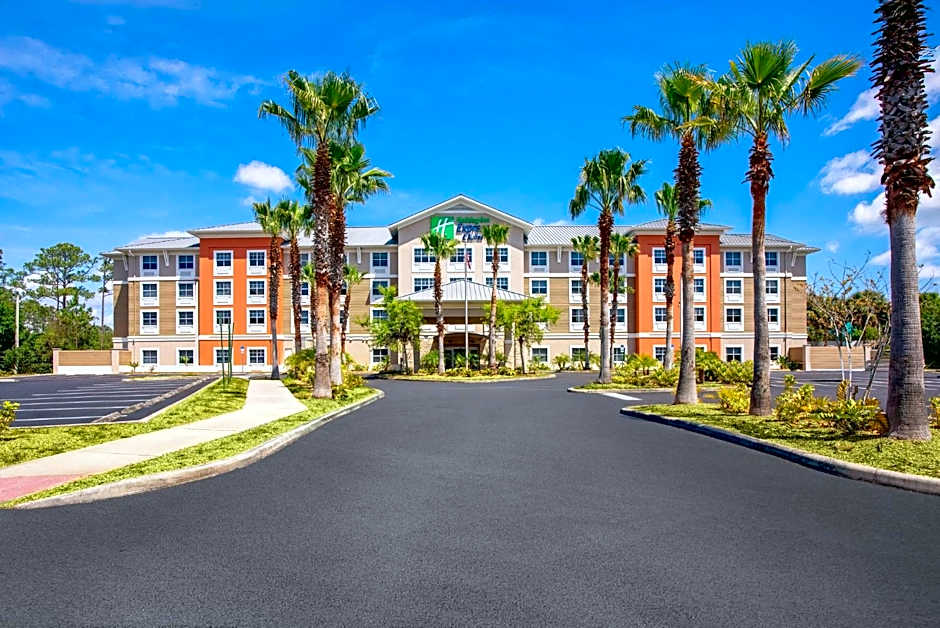 Holiday Inn Express & Suites Palm Coast - I-95