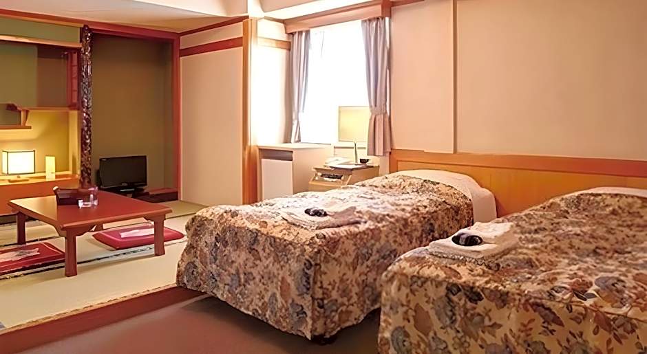 Okinawa Sunplaza Hotel