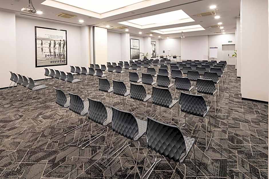 Holiday Inn Genoa City By IHG