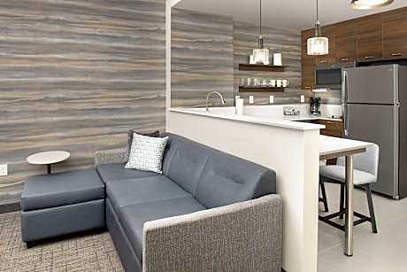 King Studio with Sofa Bed and Garden View - Hearing Accessible