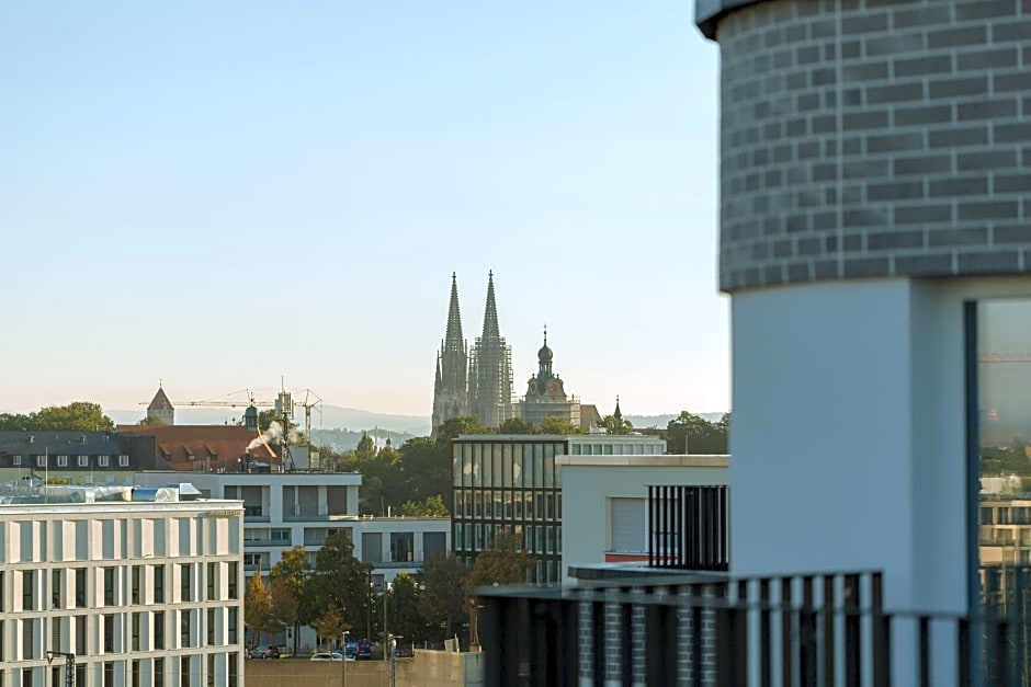 Holiday Inn - the niu Sparrow Regensburg By IHG