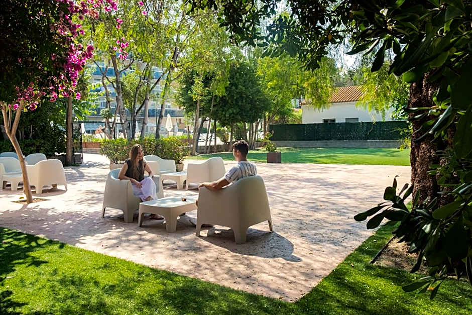 Aparthotel Cye Holiday Centre