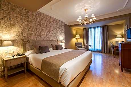 Deluxe Single Room