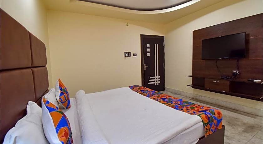 FabHotel Red Rose - Nr. IIT Guwahati