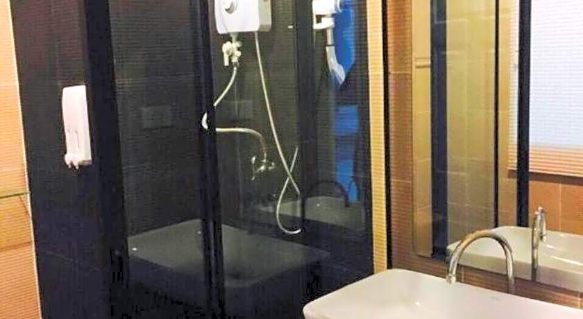 Hotel Le Lerts Living
