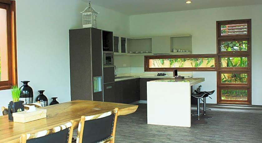 Papillon Umalas Villas