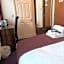 Delovely Hotel