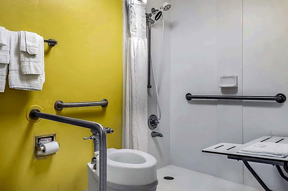 Quality Inn University Area