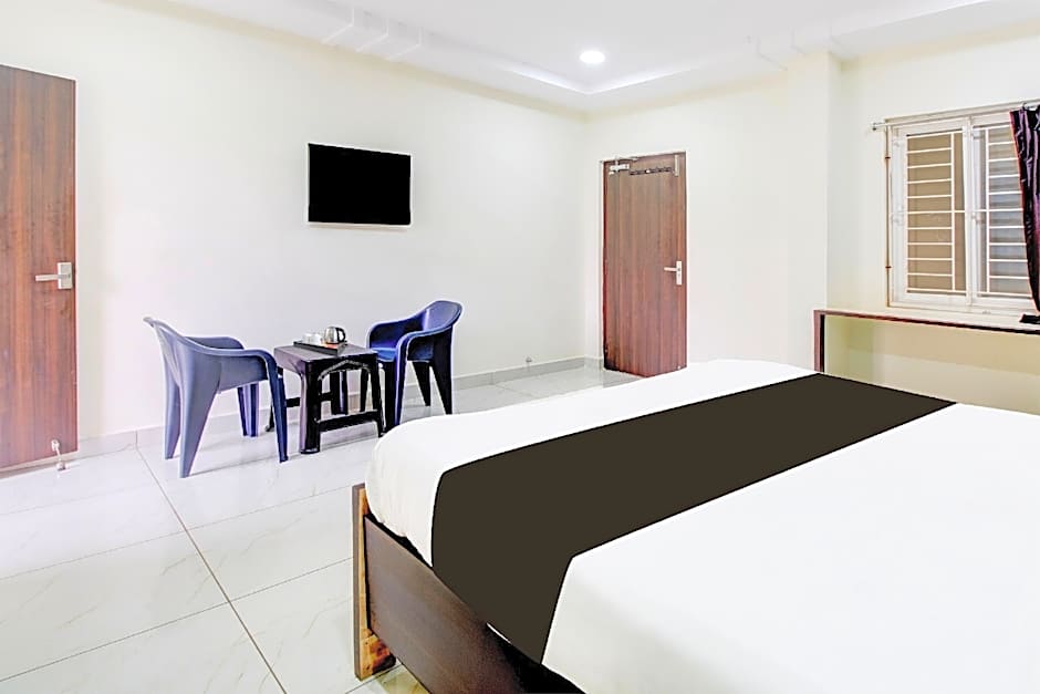 Hotel O Ramavarapadu Near PVR Icon