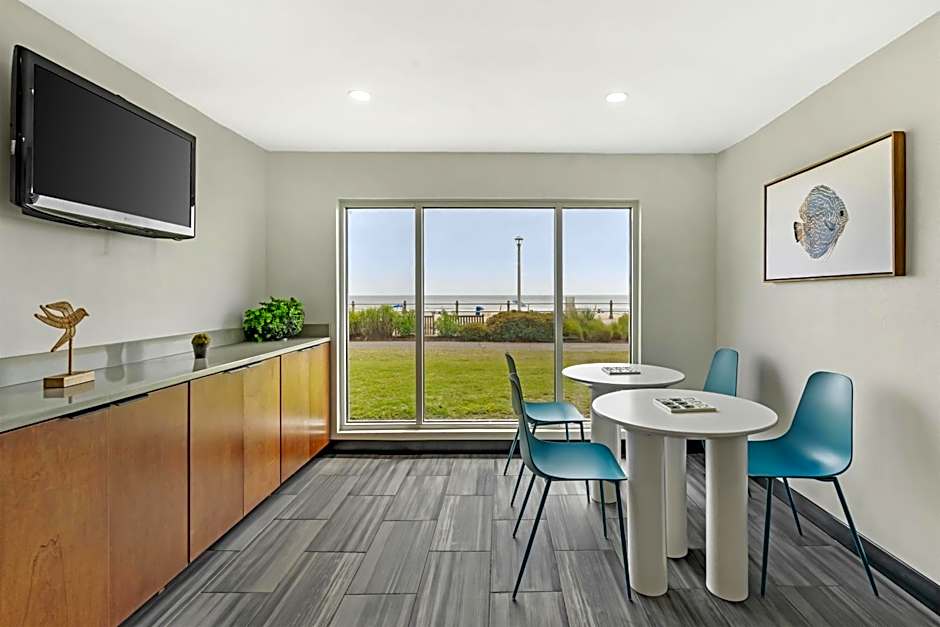 SureStay Studio by Best Western Virginia Beach Oceanfront