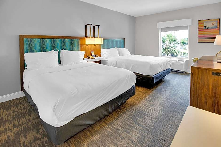 Hampton Inn By Hilton & Suites Sarasota/Bradenton-Airport