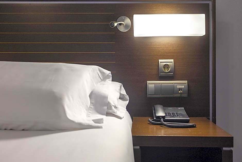 Globales Castillo de Ayud