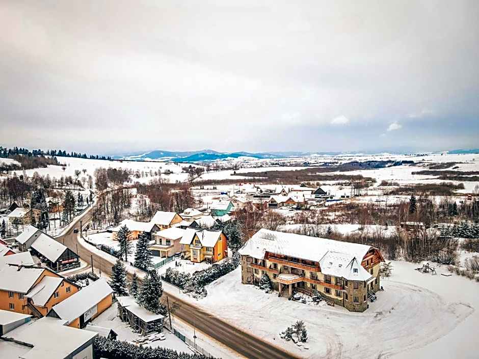 Orava Hotel
