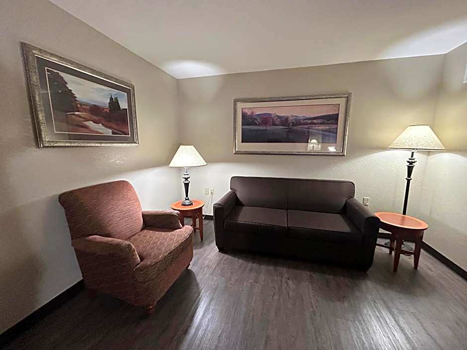 MountainView Lodge and Suites