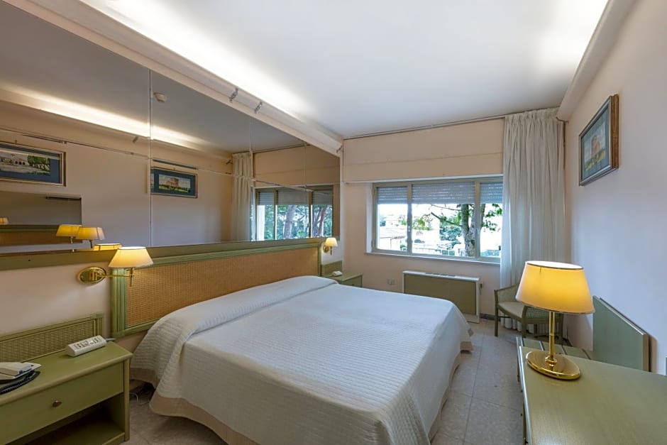 Hotel Numana Palace