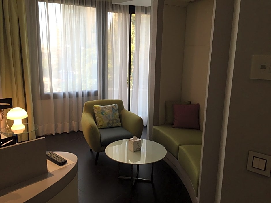 Le Bristol Hotel