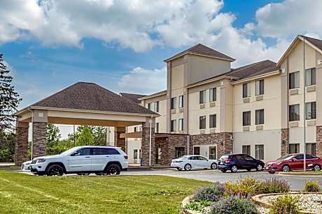 Comfort Inn & Suites