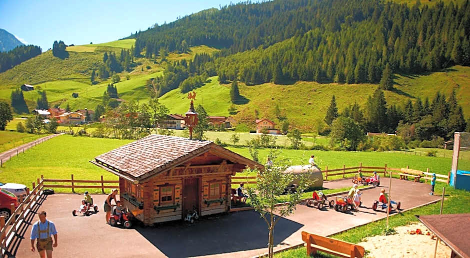 Familienhotel Oberkarteis