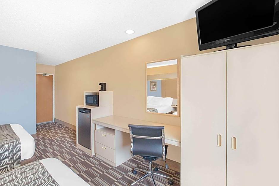 Microtel Inn & Suites By Wyndham Clear Lake