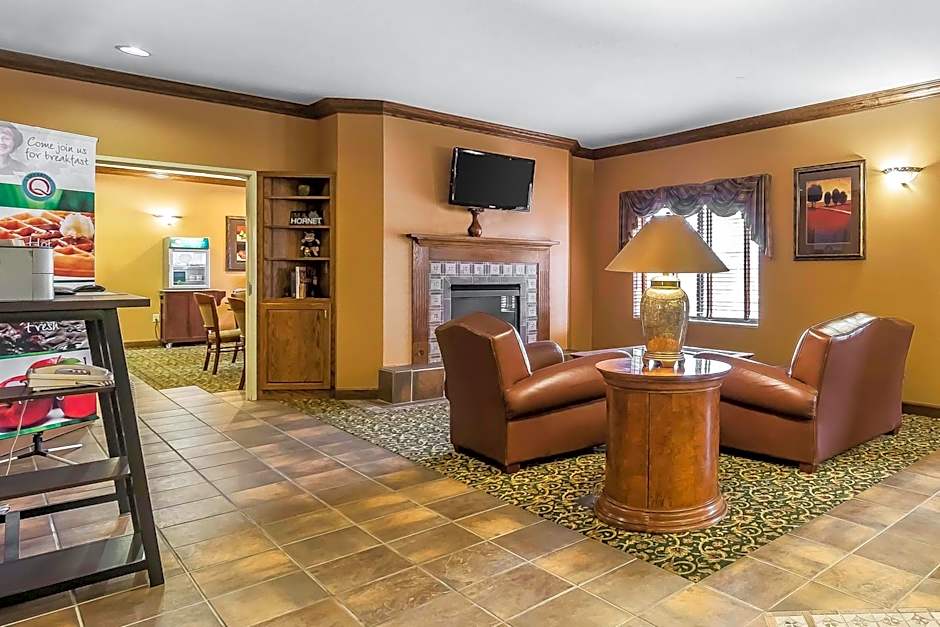 Comfort Inn & Suites