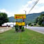 Travelowes Motel - Maggie Valley