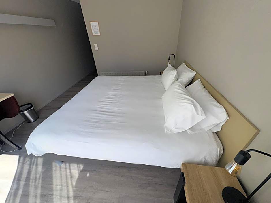 Hôtel Dupleix - Hyper centre - Réouverture