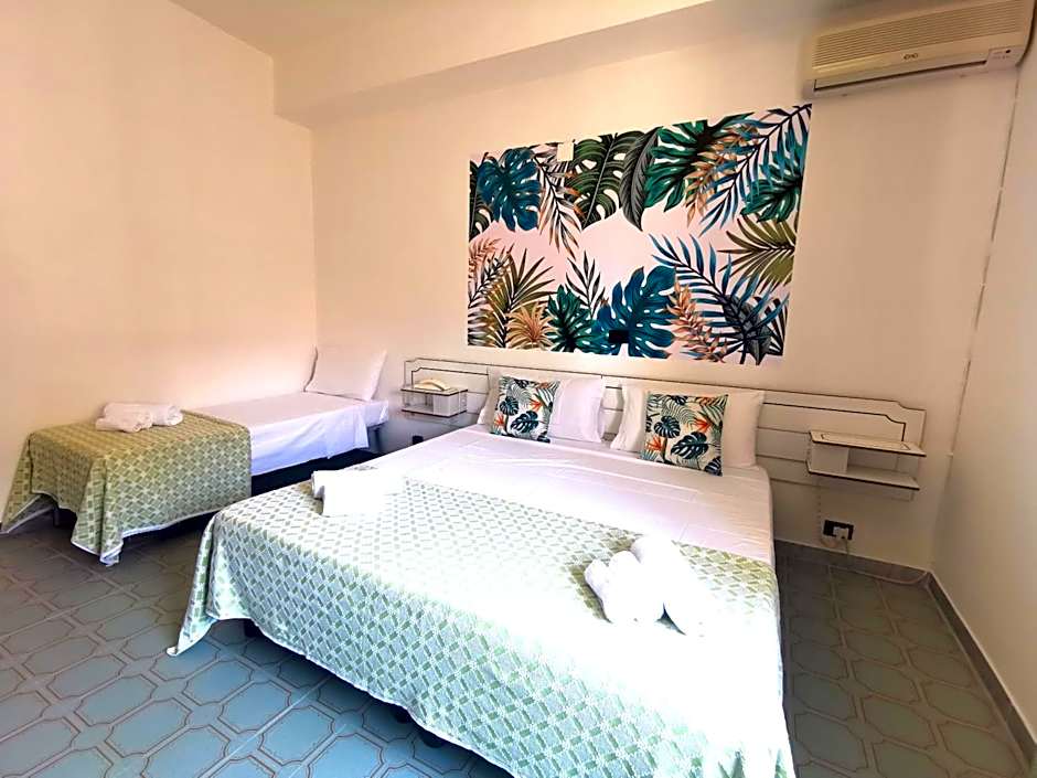 Hotel TEA - Praia a Mare