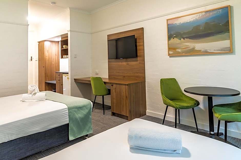 Salisbury Hotel Motel