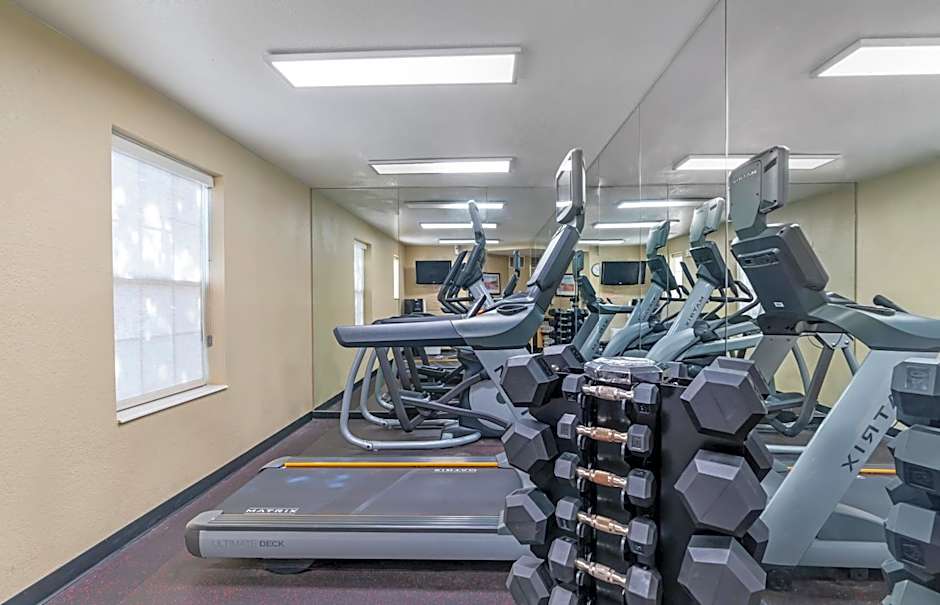 Extended Stay America Suites - Norfolk - Virginia Beach