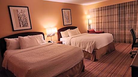 Queen Room with Two Queen Beds - Accessible