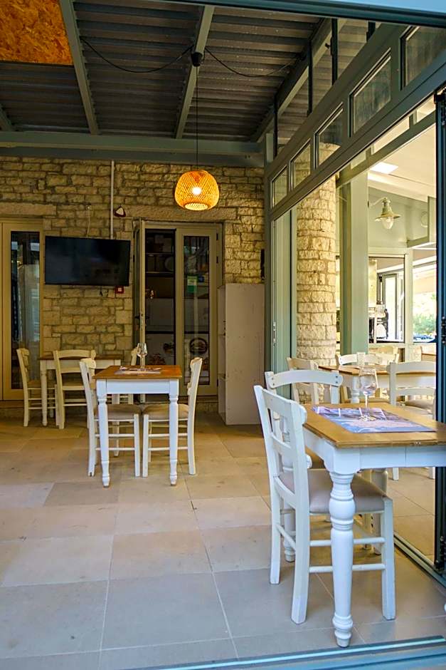 Rouda Bay Beach Hotel