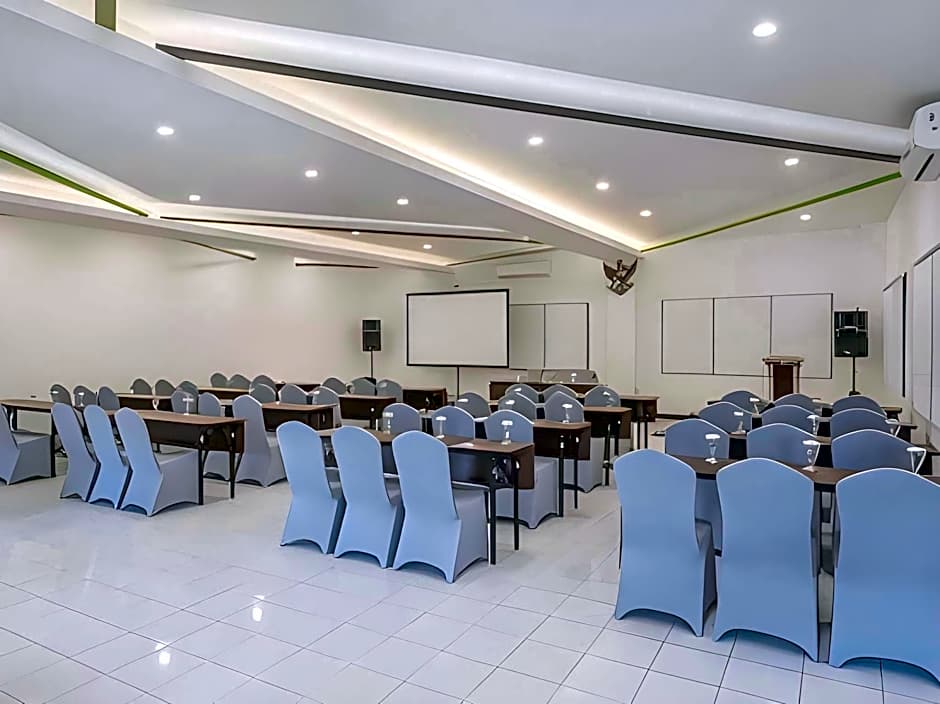 Grand Whiz Hotel Bromo