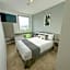 SR Hotel