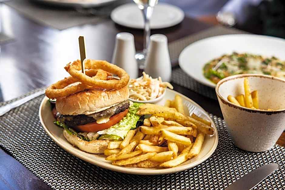 The Norfolk Lodge Hotel