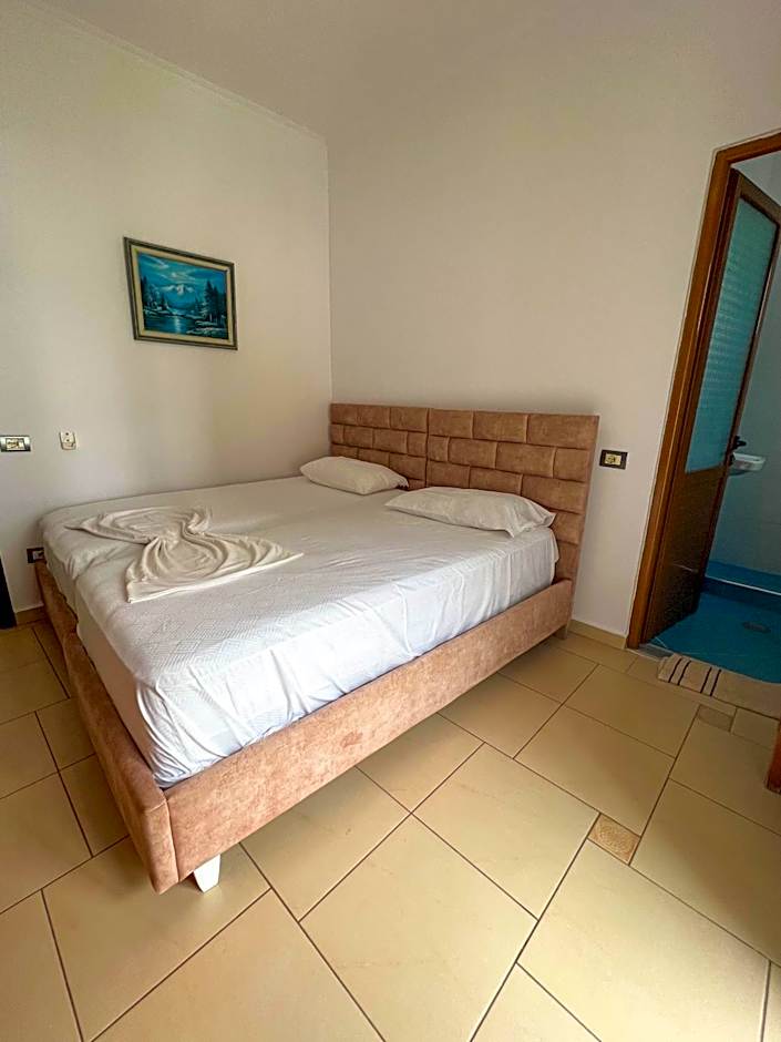 Hotel Rixhi