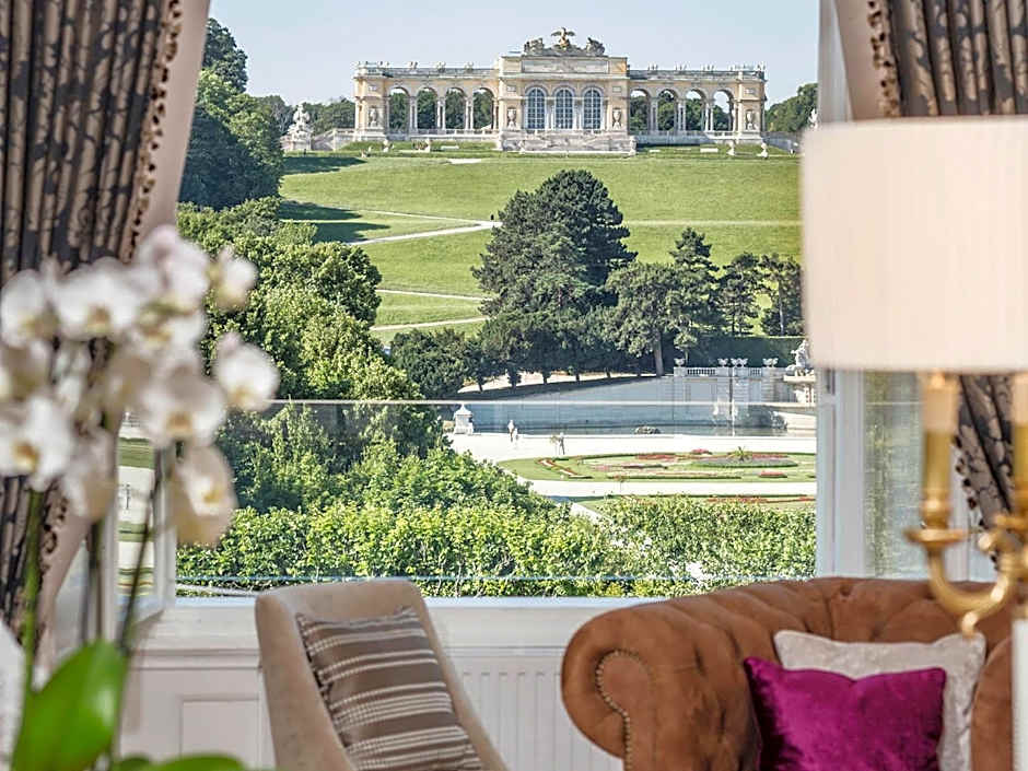 Austria Trend Schloss Schoenbrunn Grand Suite