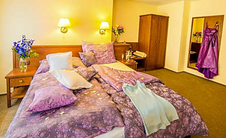 Quadruple Room with Garden View