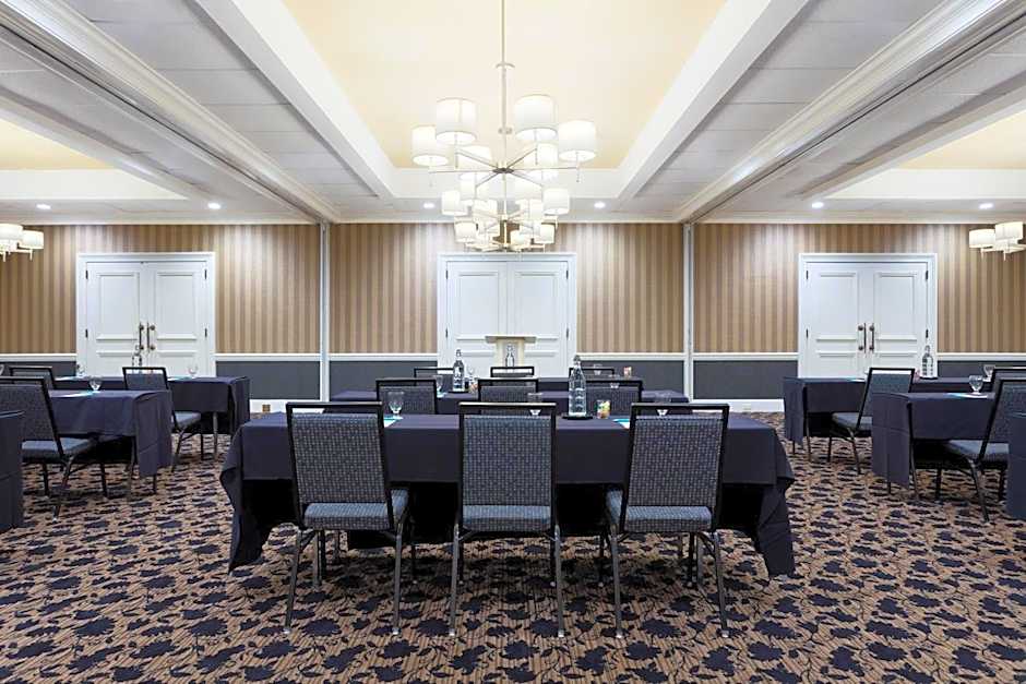 Sheraton Charlotte Hotel