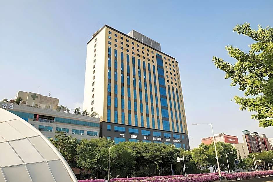 Hotel EMBLEDON