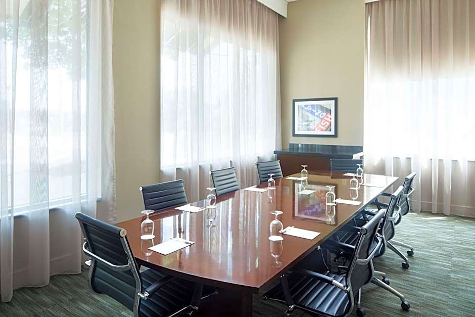 Hampton Inn By Hilton And Suites Little Rock/Downtown