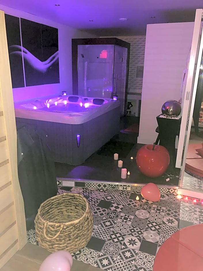 SPABYELLEETLUI spa rouge ou bleu