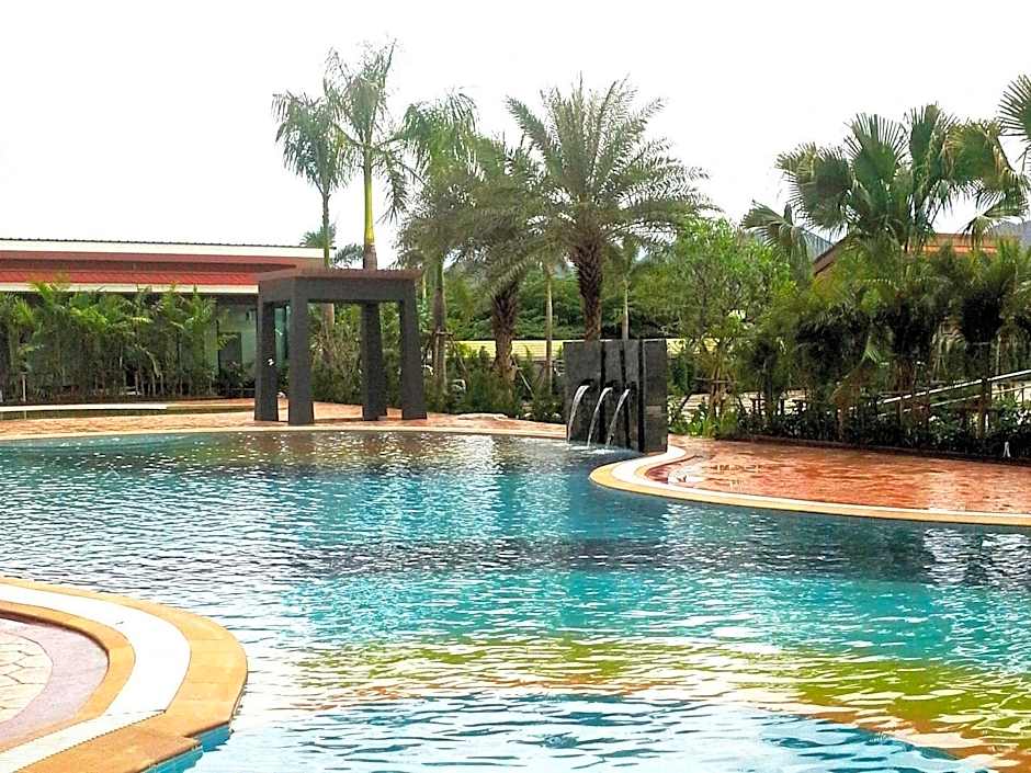 Prelude Hotel