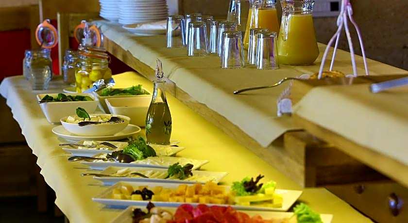 Jounieh Suites