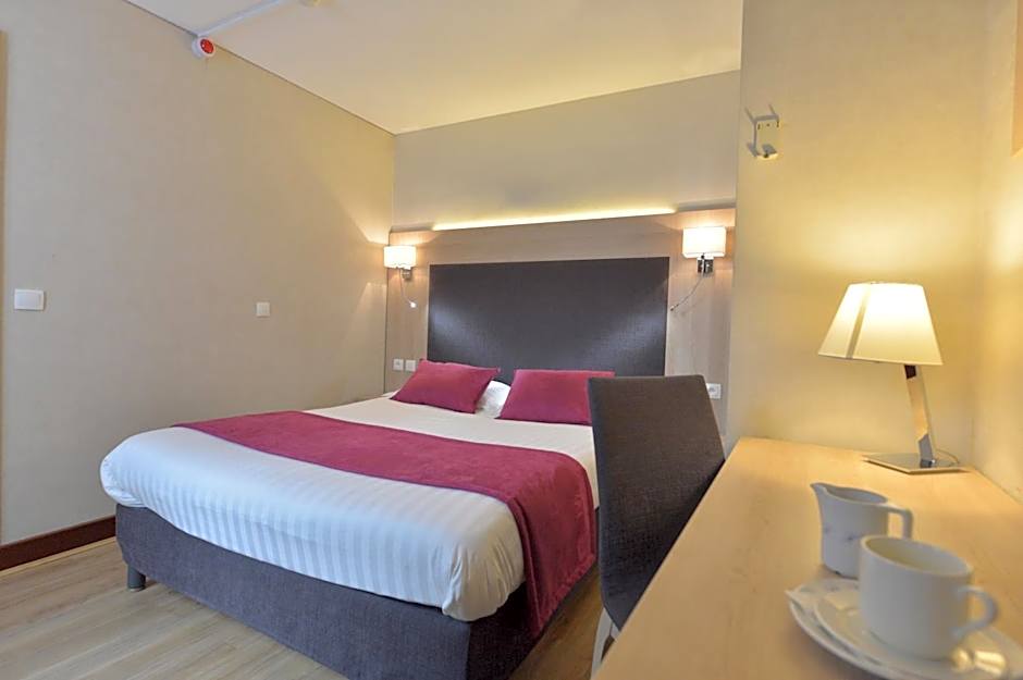 Hotel Renoir Montparnasse